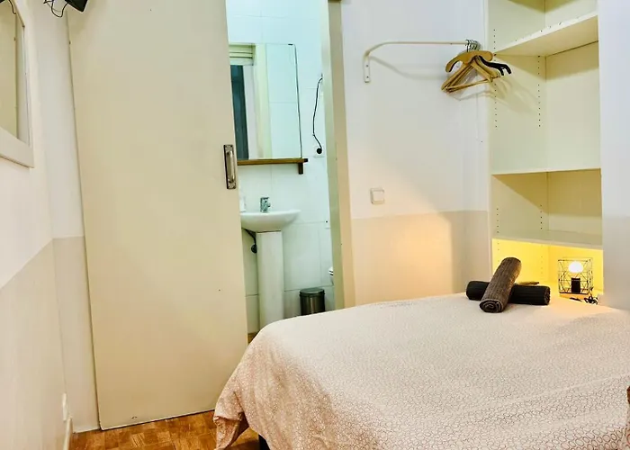 033 Basic Barca 3 3 Appartement *